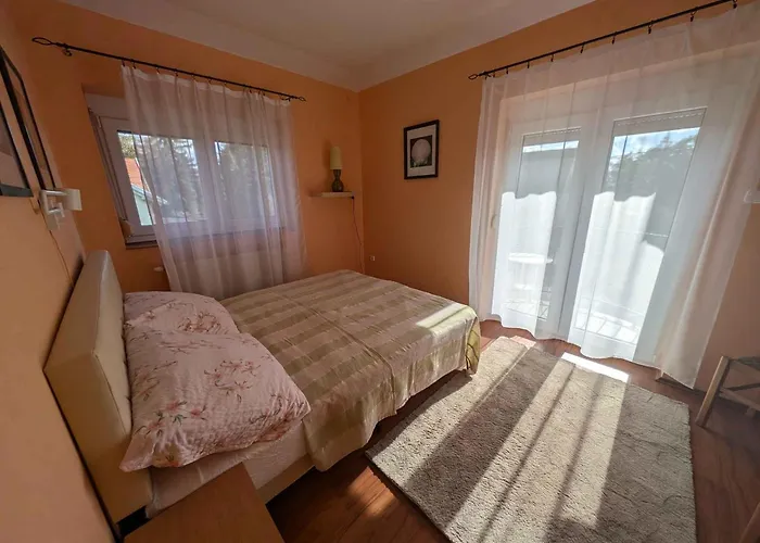 In - Balaton 20047 * Siófok